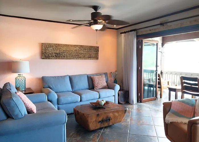 Сasa de vacaciones Penthouse With Pacific Sunset Views - Flamingo Rose Vista *