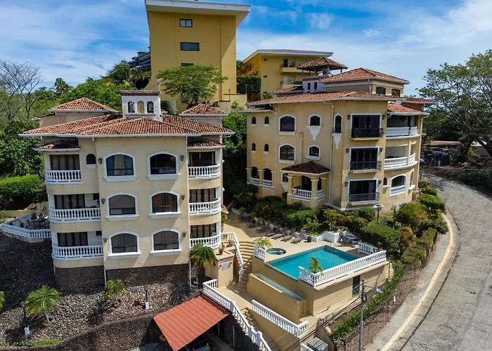 Penthouse With Pacific Sunset Views - Flamingo Rose Vista