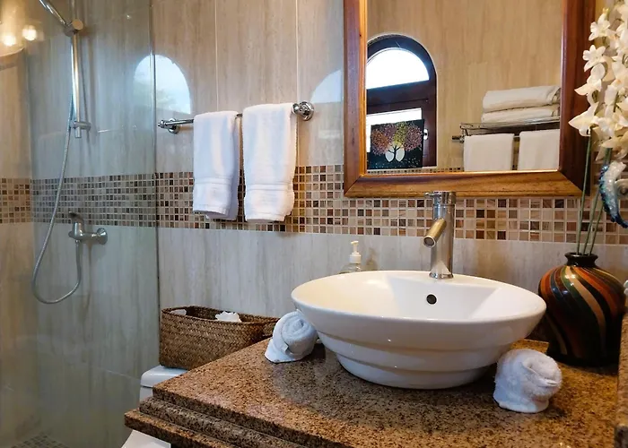 Penthouse With Pacific Sunset Views - Flamingo Rose Vista Сasa de vacaciones *