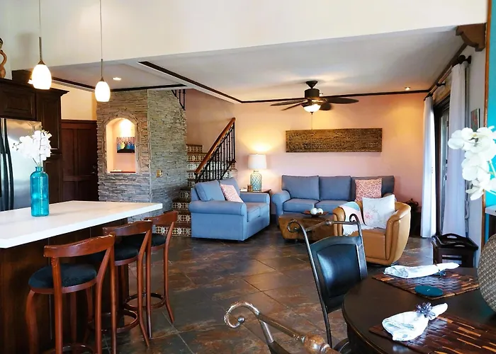 Penthouse With Pacific Sunset Views - Flamingo Rose Vista Сasa de vacaciones *